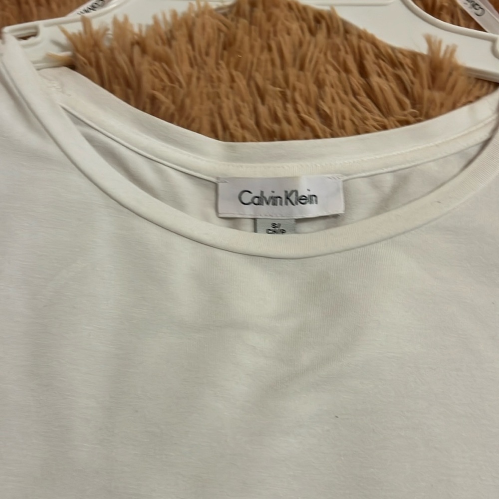 Calvin Klein T shirt/ blouse